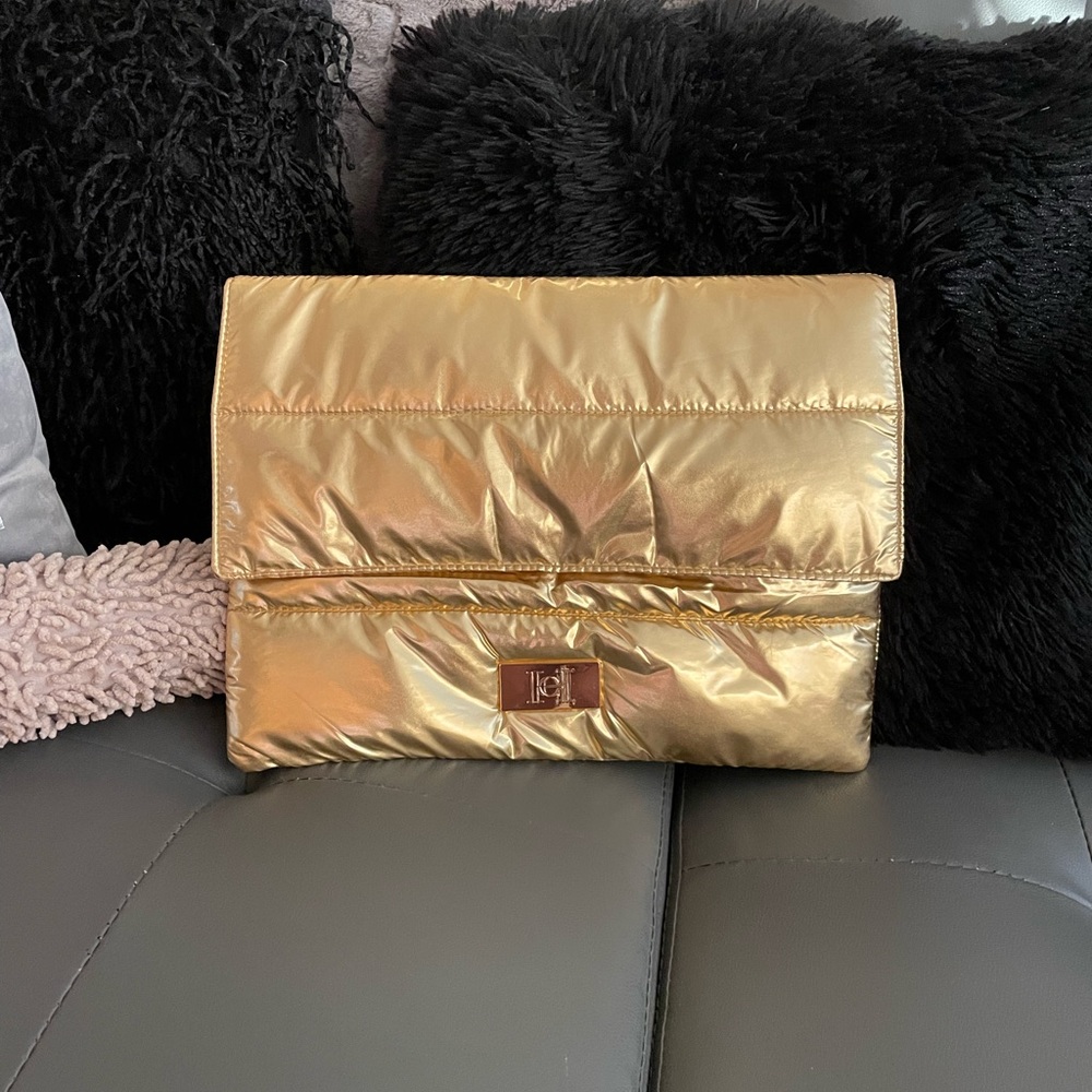 Golden envelope style bag/tote (Carolina Herrera)